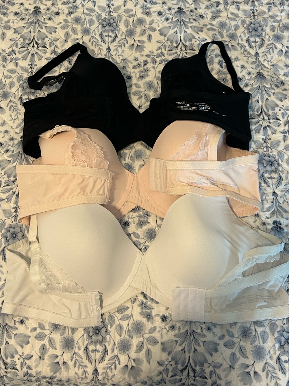 Vince Camuto 42C Bras 3-Pack Black White Blush Pink Lace
